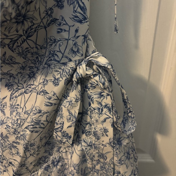 SHEIN Blue Floral Curve Dress - Picture 2 of 4